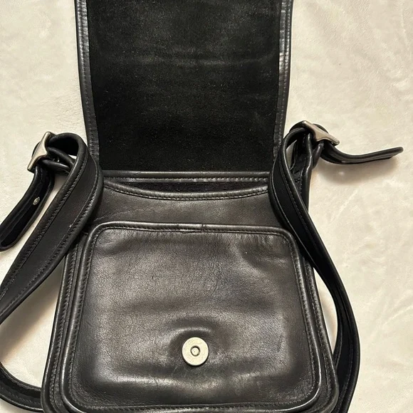 Vintage Coach Leather Crossbody/Purse - Picture 8 of 13